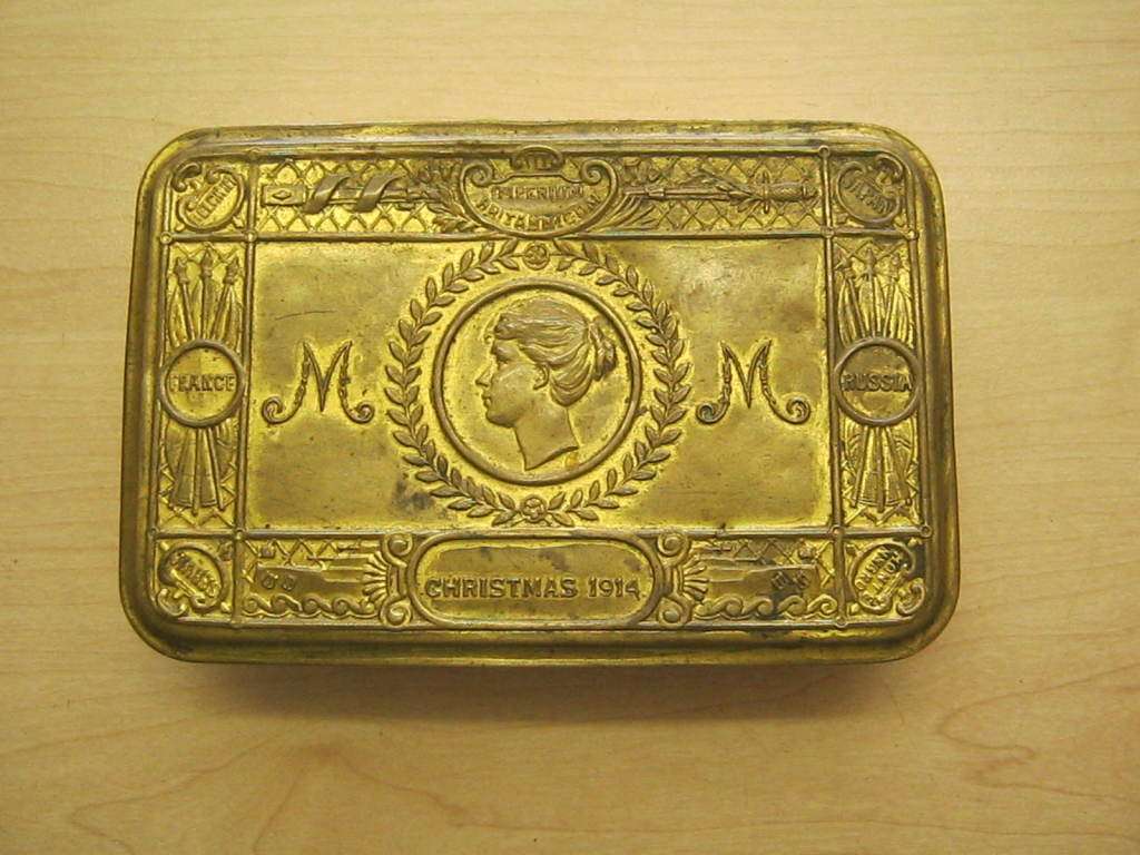 WW 1 brass gift tin.